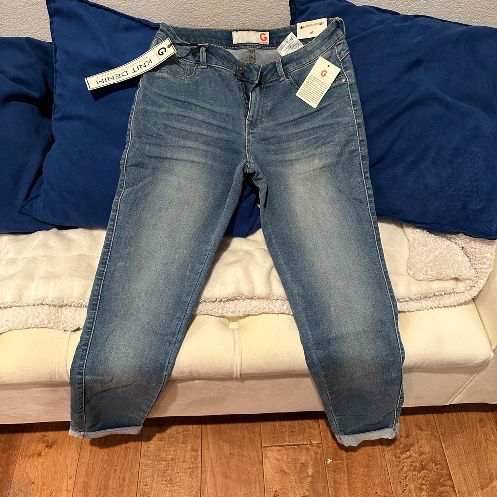 Guess jeans size 27